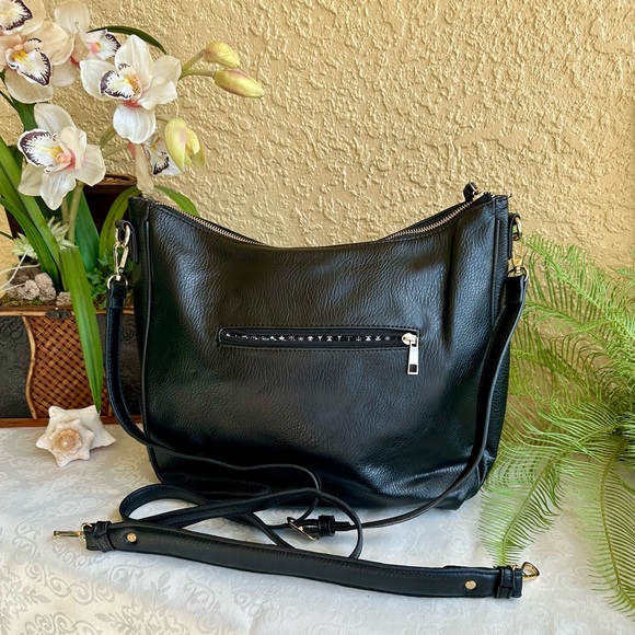 Black fringe purse - Picture 3 of 7